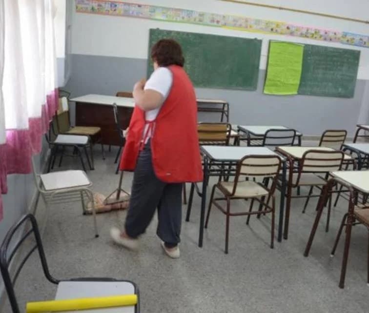 Están inscribiendo al listado de auxiliares para trabajar de porteros de escuelas en establecimientos educativos de gestión pública
