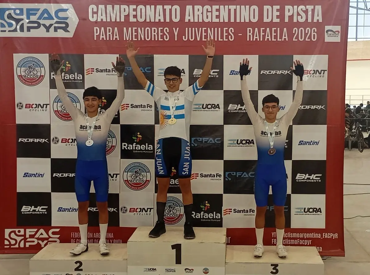 Juliano Almeida se subió otra vez al podio en el Argentino de Pista
