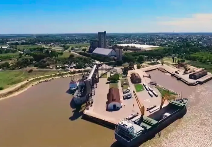Puerto de San Pedro exporta más de 5.000 toneladas de porotos negros con destino a Venezuela