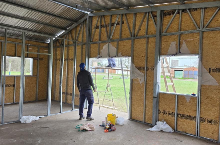 Rojas: El SUM del Barrio Evita avanza con nuevas etapas de construcción para la comunidad