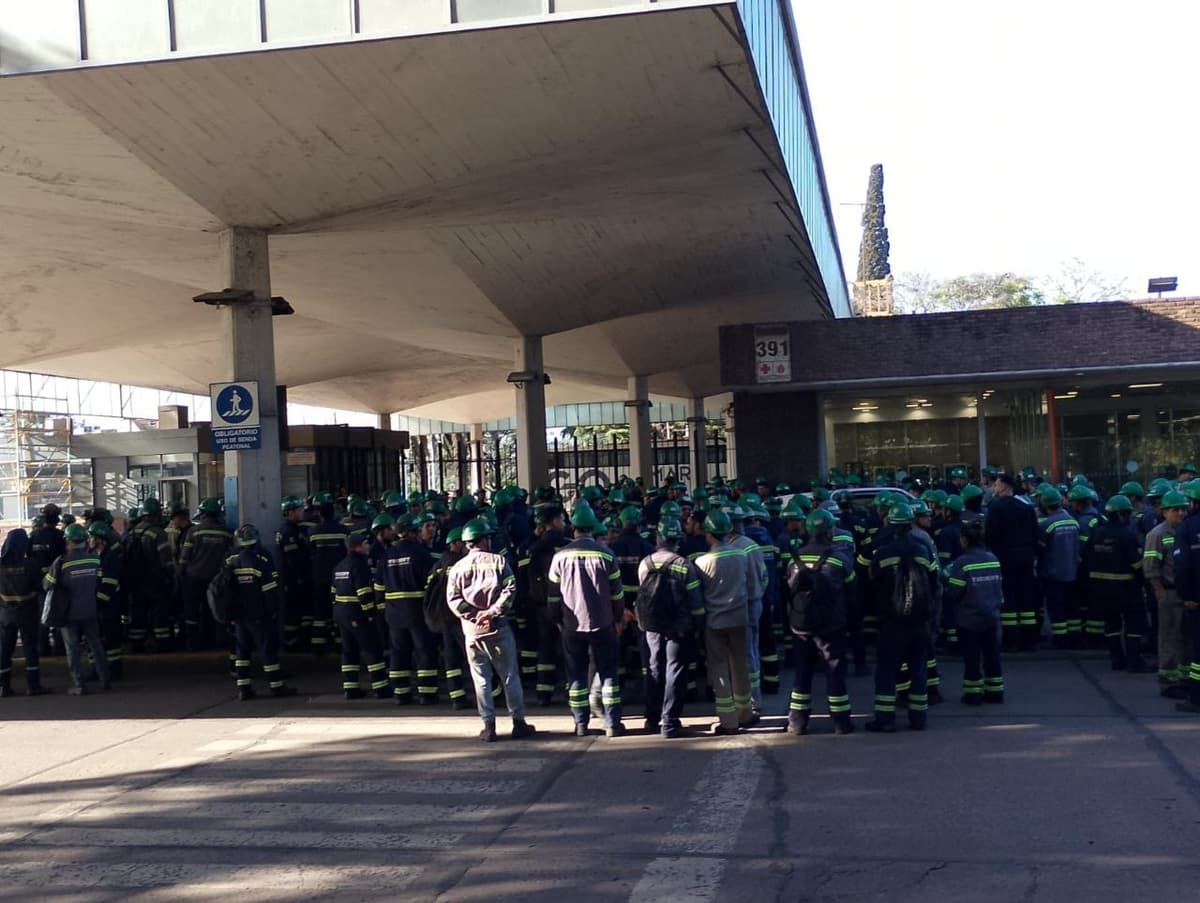 San Nicolás: UOCRA reclama una recomposición salarial en Ternium ante la negativa de Techint