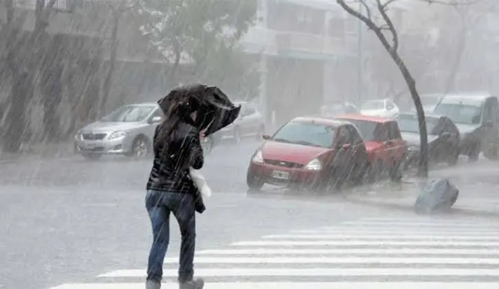 Alerta amarilla por tormentas: San Nicolás y la región esperan lluvias intensas y ráfagas