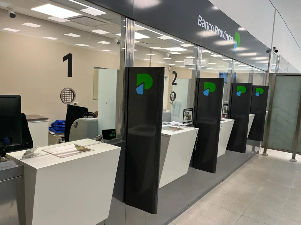 Bancarios acordaron un aumento en línea con la inflación y ahora el básico supera los $2,5 millones