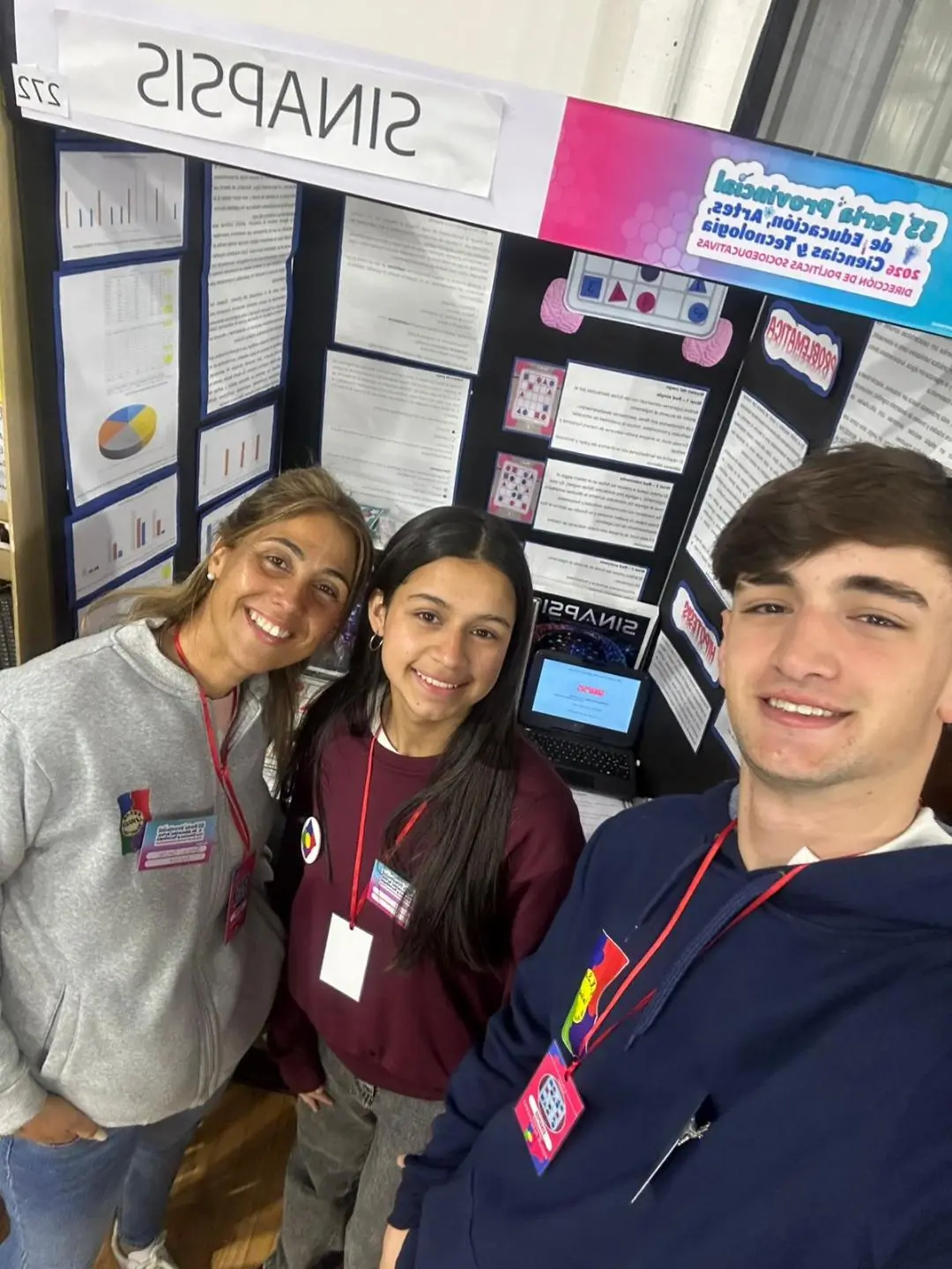Estudiantes de la Secundaria 8 de La Violeta y del Instituto 122 representan en la Feria de Ciencias provincial