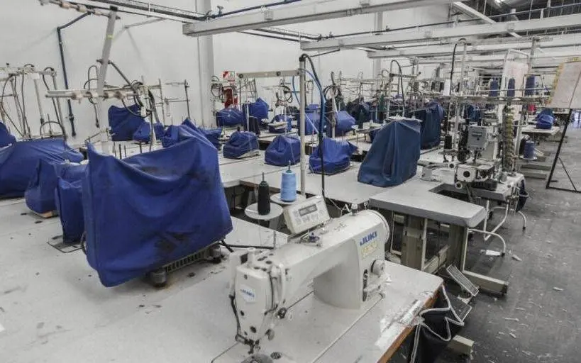 La industria textil atraviesa una crisis profunda y los talleres de Pergamino trabajan con una productividad en mínimos históricos