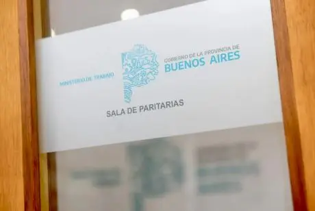 Paritarias bonaerenses: septiembre quedaría sin aumento y los estatales aguarda por las reuniones
