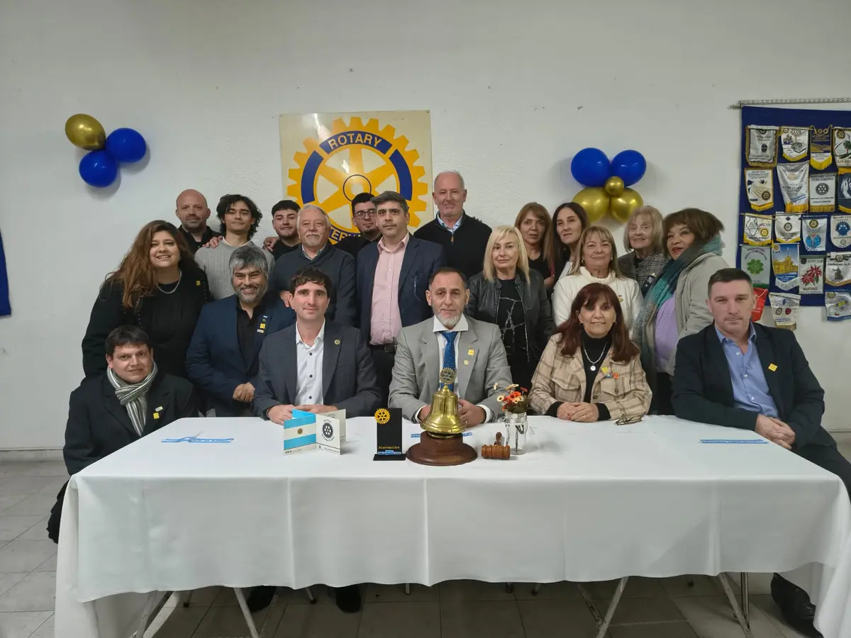 Rotary Club Pergamino Cruce renovó sus autoridades y reafirmó su compromiso con el servicio