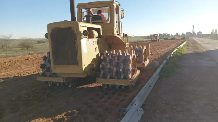San Antonio de Areco: Ruta 41 y río Areco, avanza el despeje del puente viejo y la nueva traza