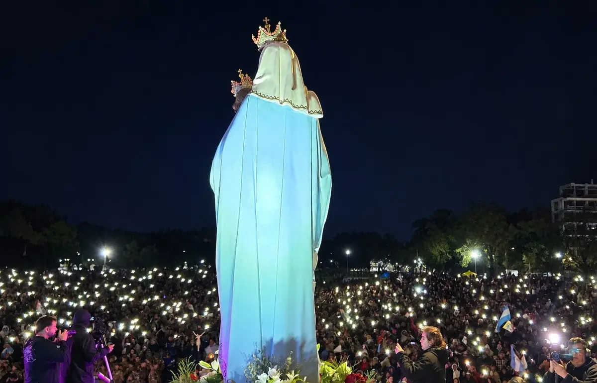 San Nicolás vive el 43° aniversario de la Virgen del Rosario con miles de peregrinos