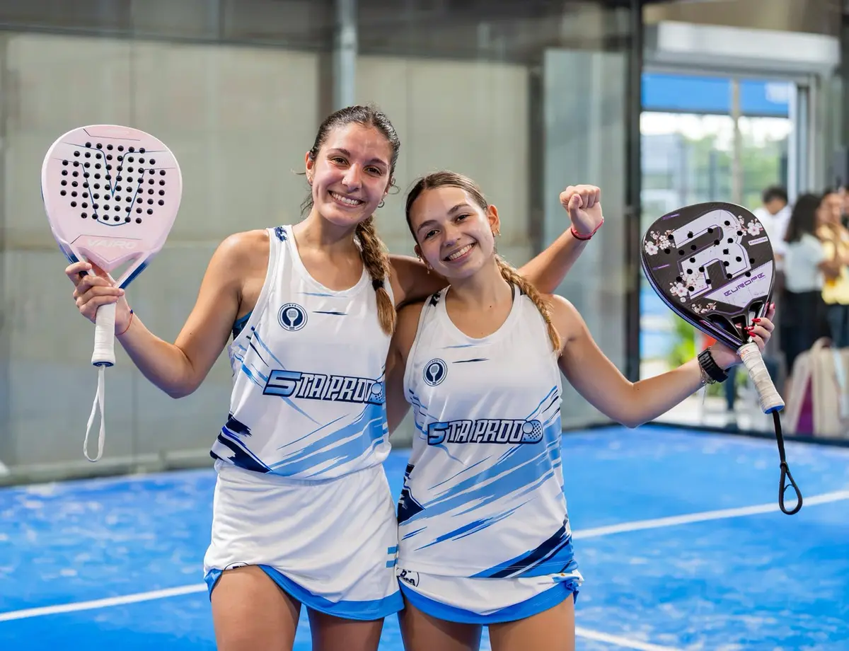 Valentina Carnevale y Valentina Andreoli, subcampeonas panamericanas de clubes
