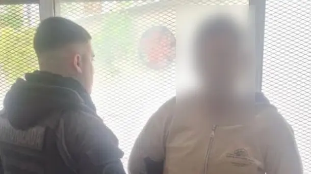 Aprehendieron en Pergamino a un sujeto acusado de abusar sexualmente de una empleada y robar indumentaria en Salto
