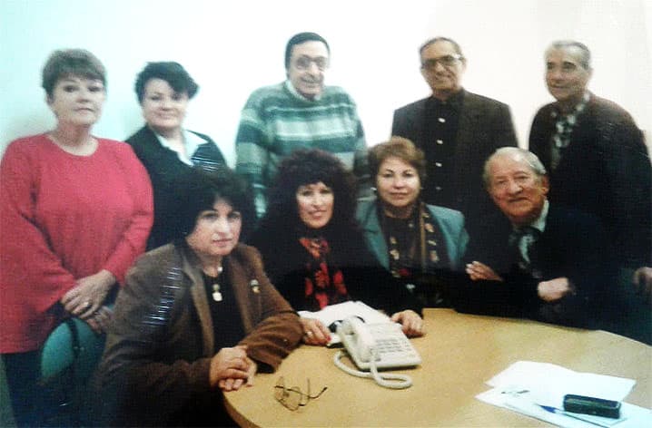 Hojarasca celebra 50 años sembrando poesía en Pergamino