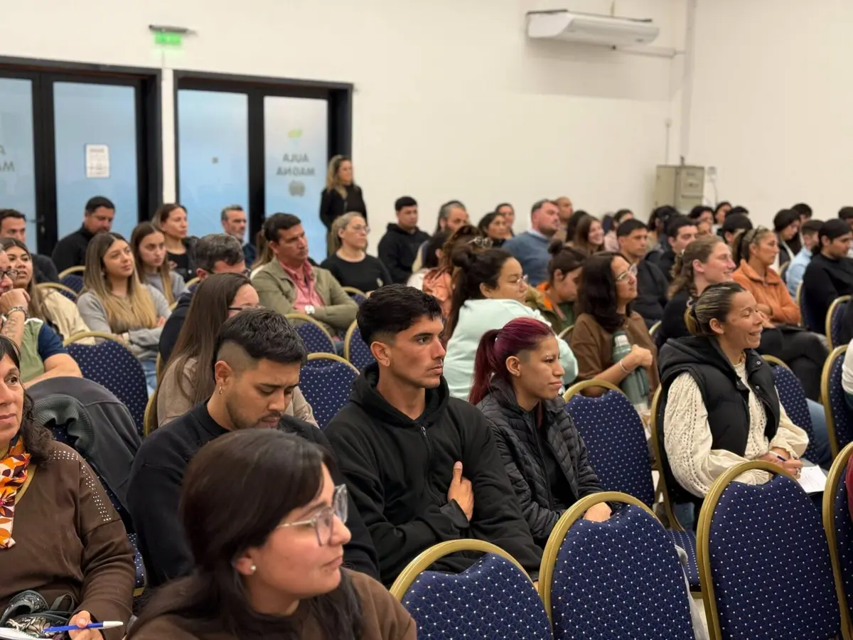 La primera clase se realizará a las 18:00 en la sede del Centro Universitario, ubicada en Oliva 1210.