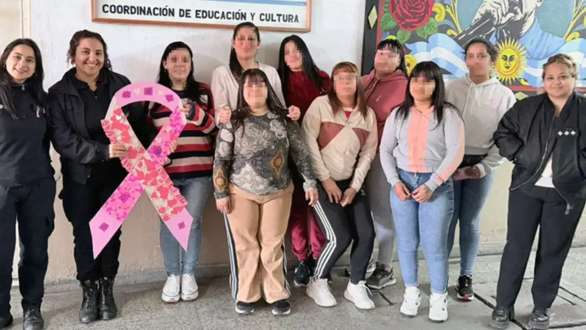 San Nicolás: Octubre Rosa, realizaron una jornada de concientización sobre el cáncer de mama en la Unidad 3