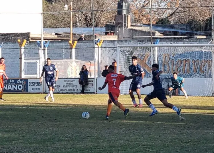 San Nicolás: por el Torneo Regional Federal Amateur, Regatas y Somisa se enfrentan por un lugar en la cuarta ronda