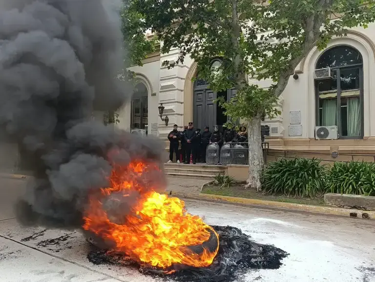 San Pedro: Conflicto municipal, los trabajadores retomarán el paro mañana martes