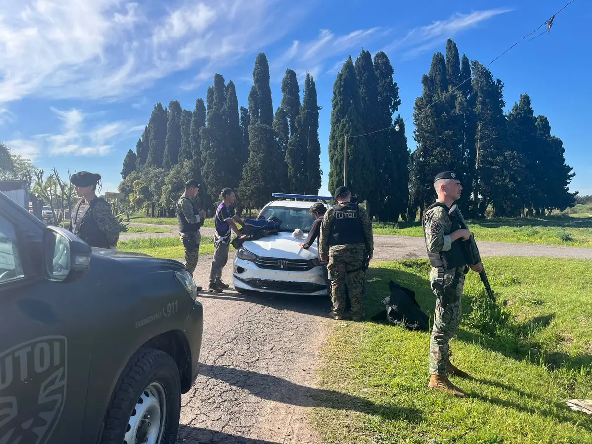 Los operativos contaron con la participación de la Dirección de Respuesta Inmediata de la Unidad Táctica de Operaciones Zona Interior 1 (San Nicolás).